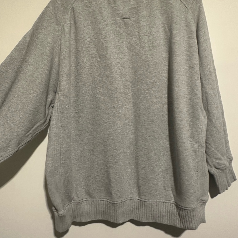 aerie Men's Gray Crewneck Sweatshirt - Lightweight Pullover - Picture 5 of 5